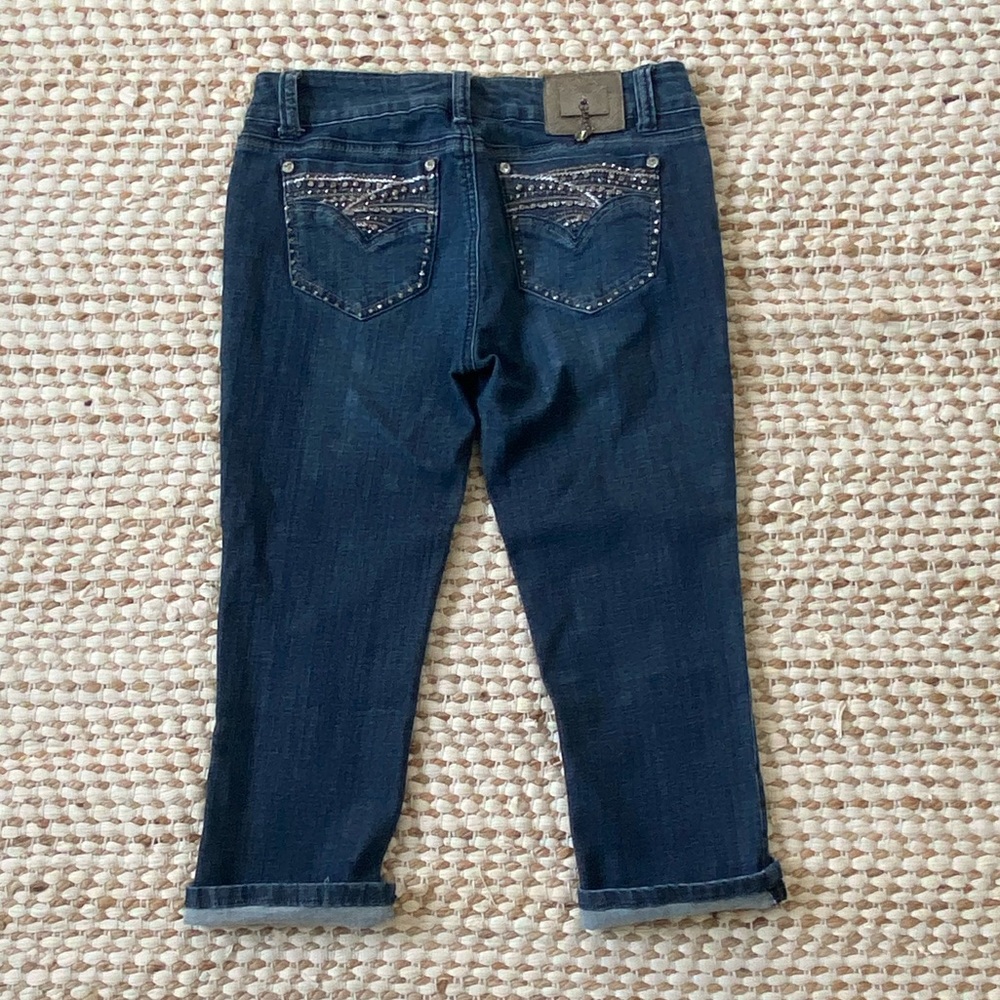 LA idol capris